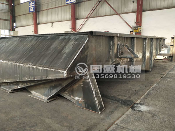 DZSF重型高效電機(jī)(jī)振動(dòng)篩 DZSF重型高效電機(jī)(jī)振動(dòng)篩