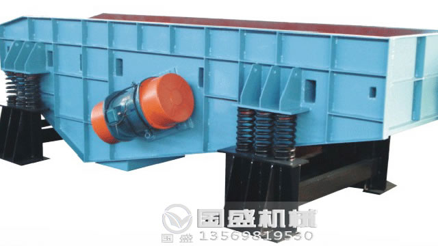 慣性振動(dòng)(dòng)輸送落砂機(jī)(jī)安裝 慣性振動(dòng)(dòng)輸送落砂機(jī)(jī)安裝