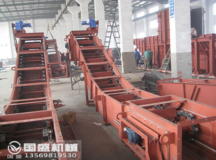 砂石鱗板給料機(jī)(jī) 砂石鱗板給料機(jī)(jī)