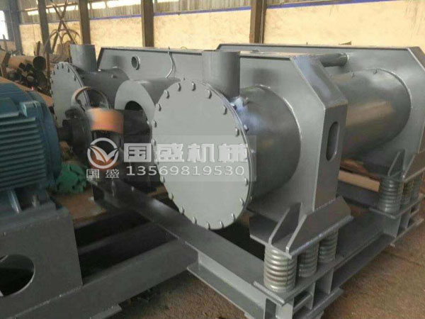 臥式三筒振動(dòng)(dòng)磨機(jī)(jī)